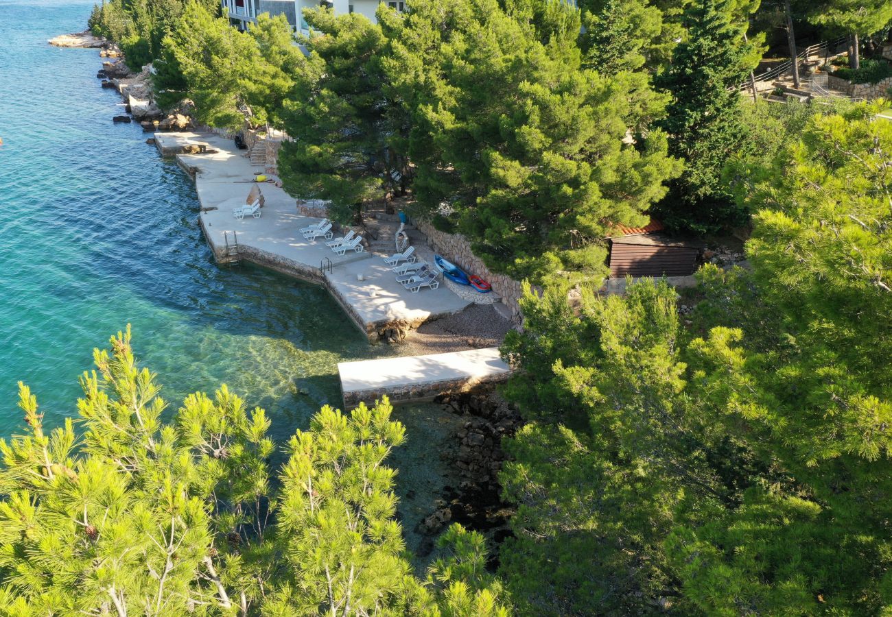 Apartment in Starigrad - Candela No. 1