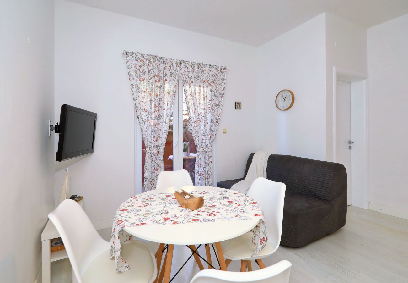 Apartment in Starigrad - Candela No. 2