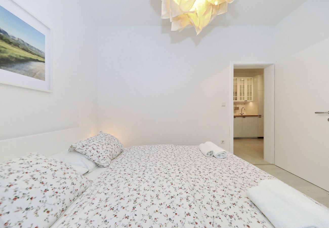 Apartment in Starigrad - Candela No. 2