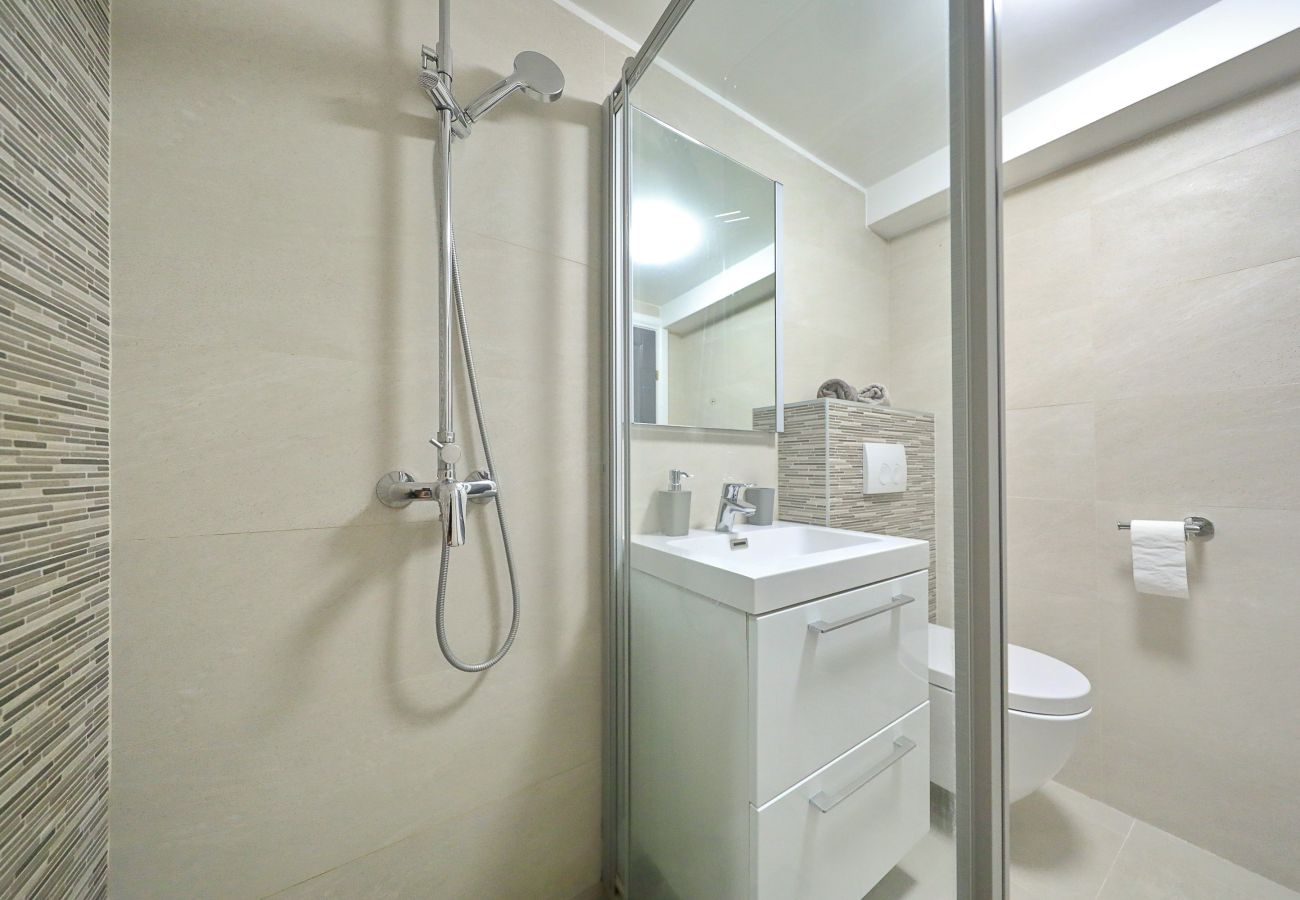 Apartment in Nin - jakov No.1