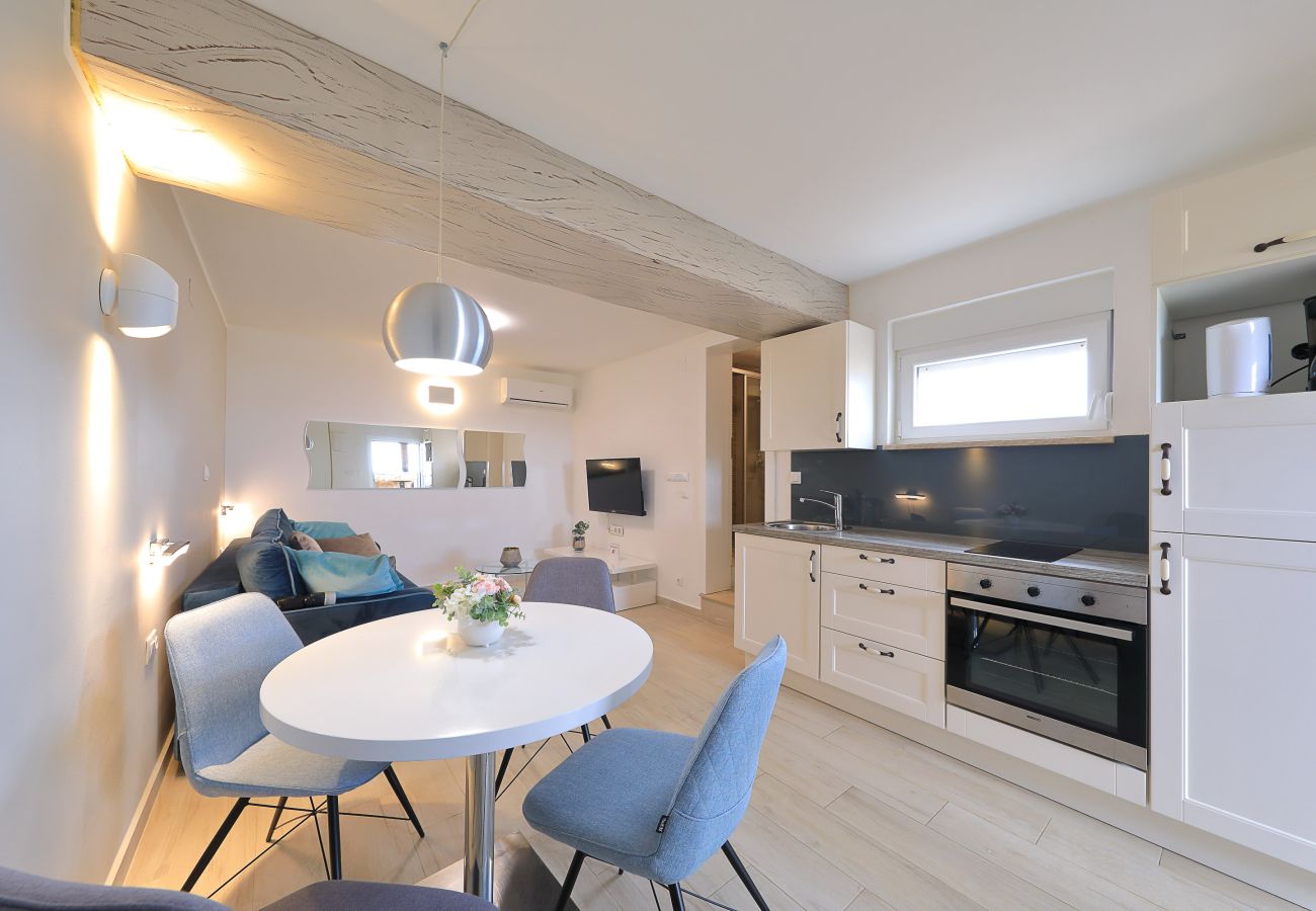 Apartment in Nin - jakov No.1