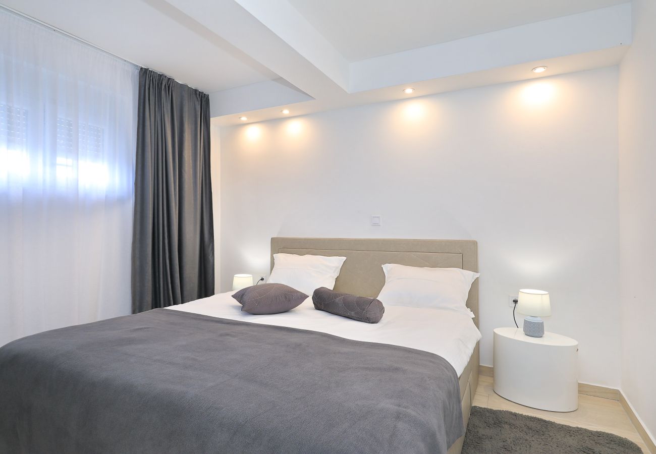 Apartment in Nin - jakov No.1