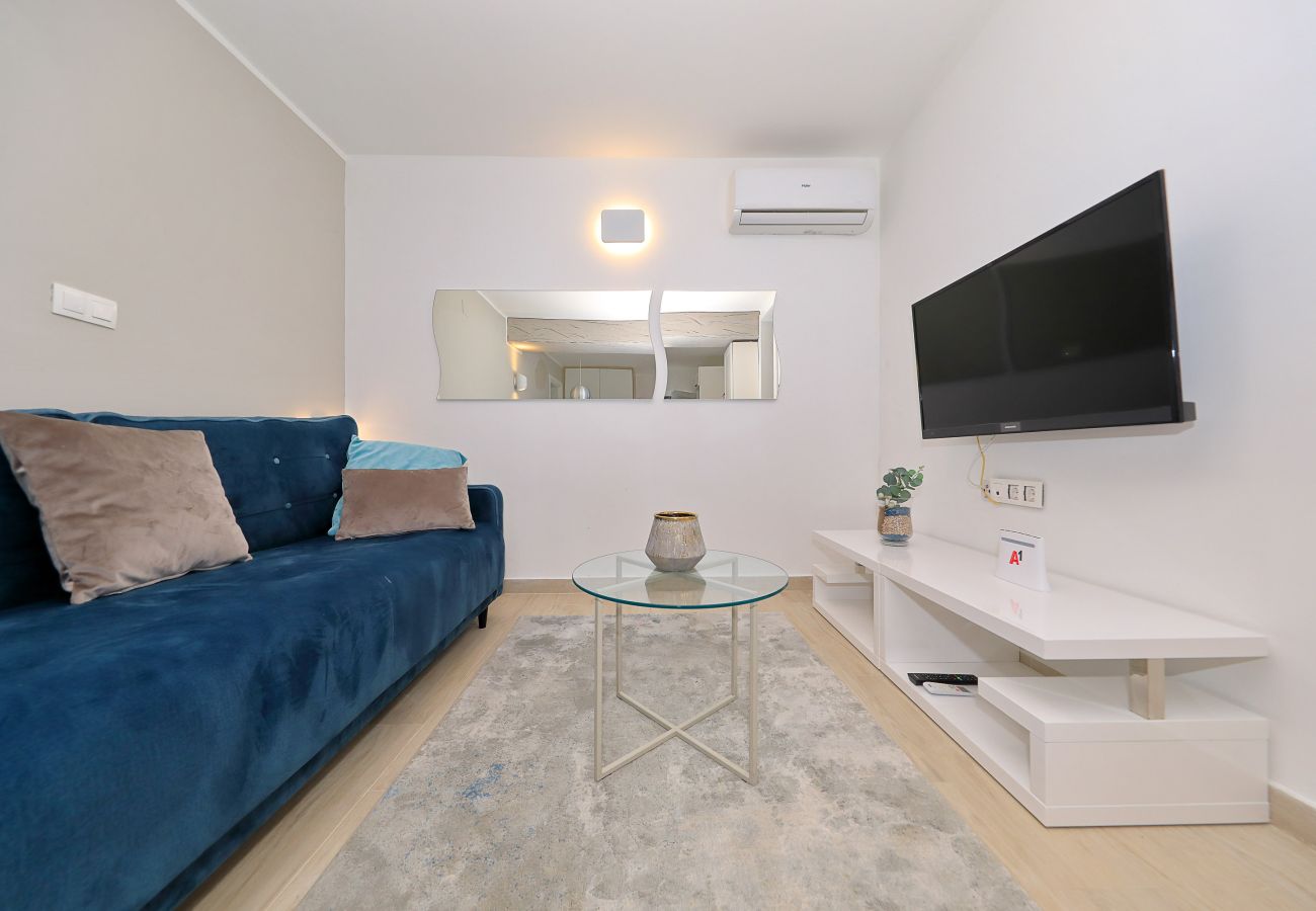 Apartment in Nin - jakov No.1