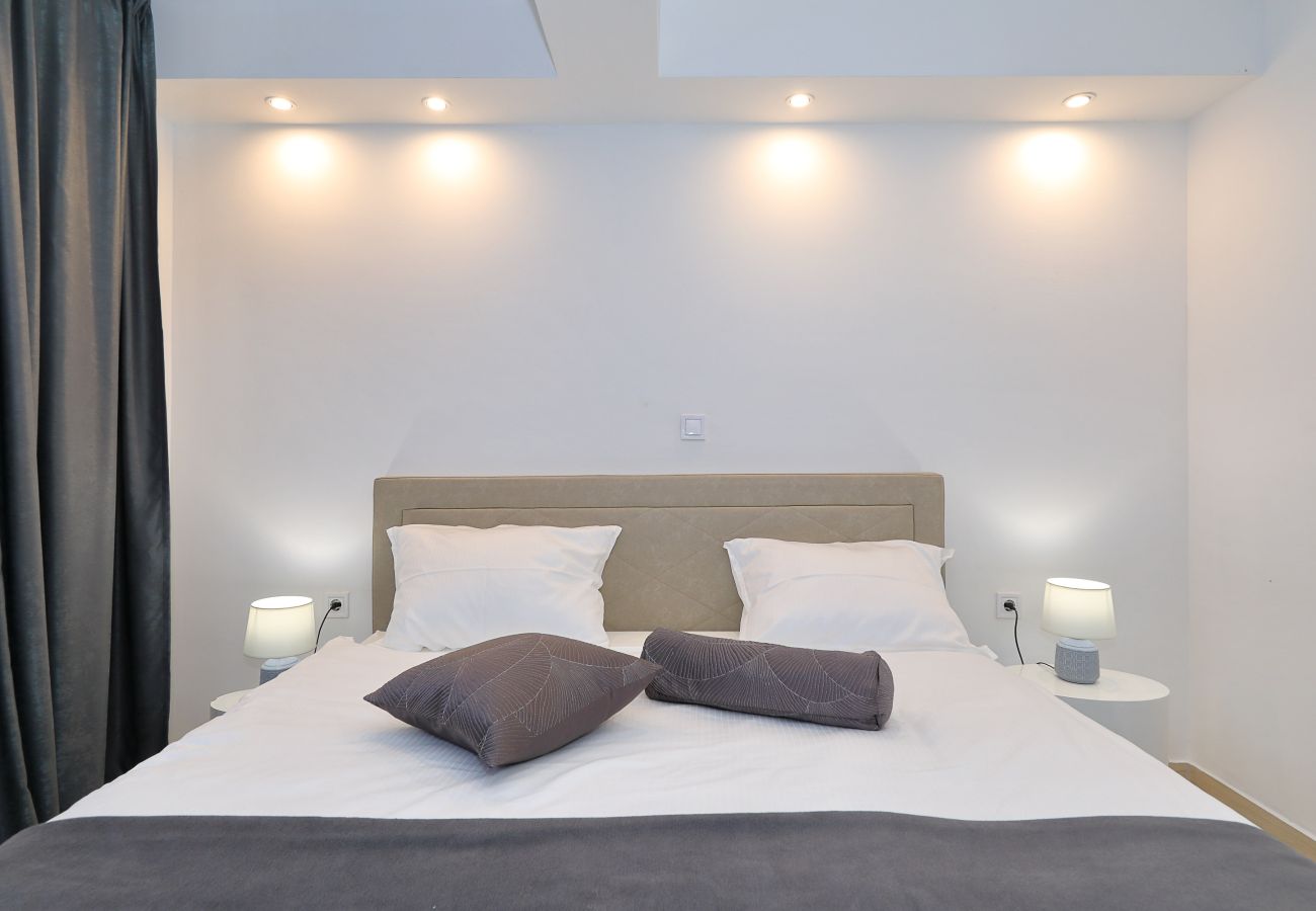 Apartment in Nin - jakov No.1