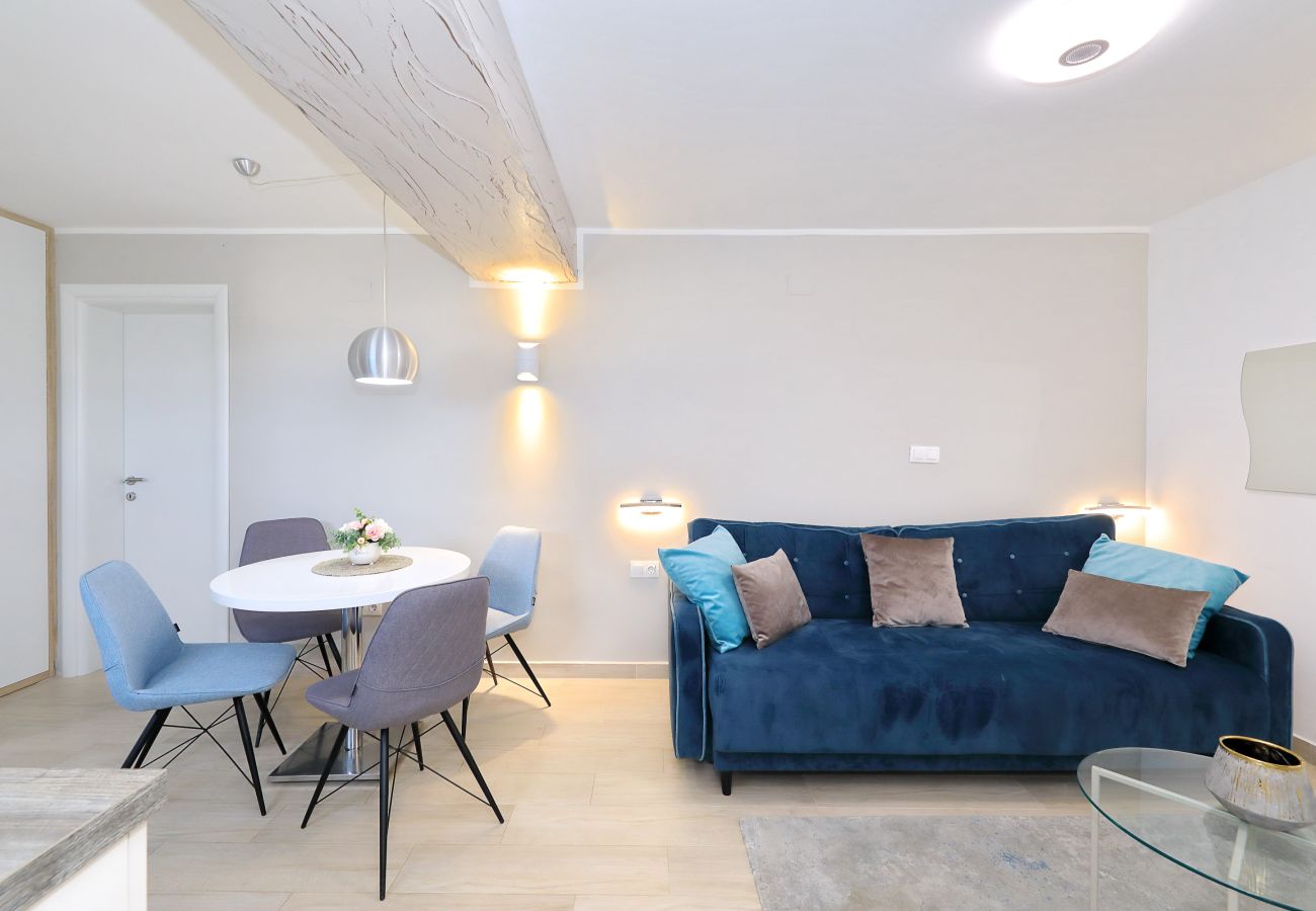 Apartment in Nin - jakov No.1