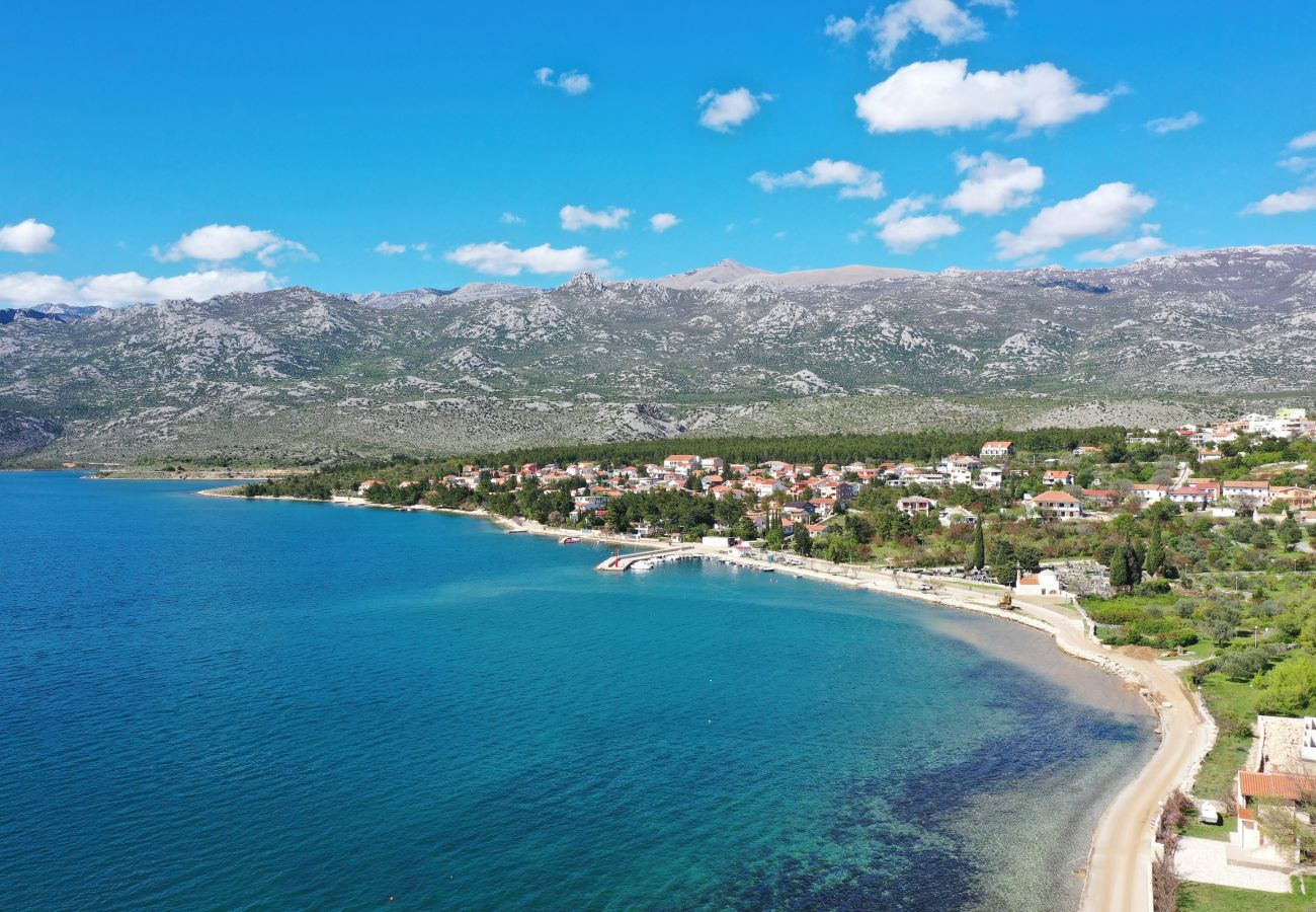 Apartment in Rovanjska - Marina, No. 1 - with garden and sea view