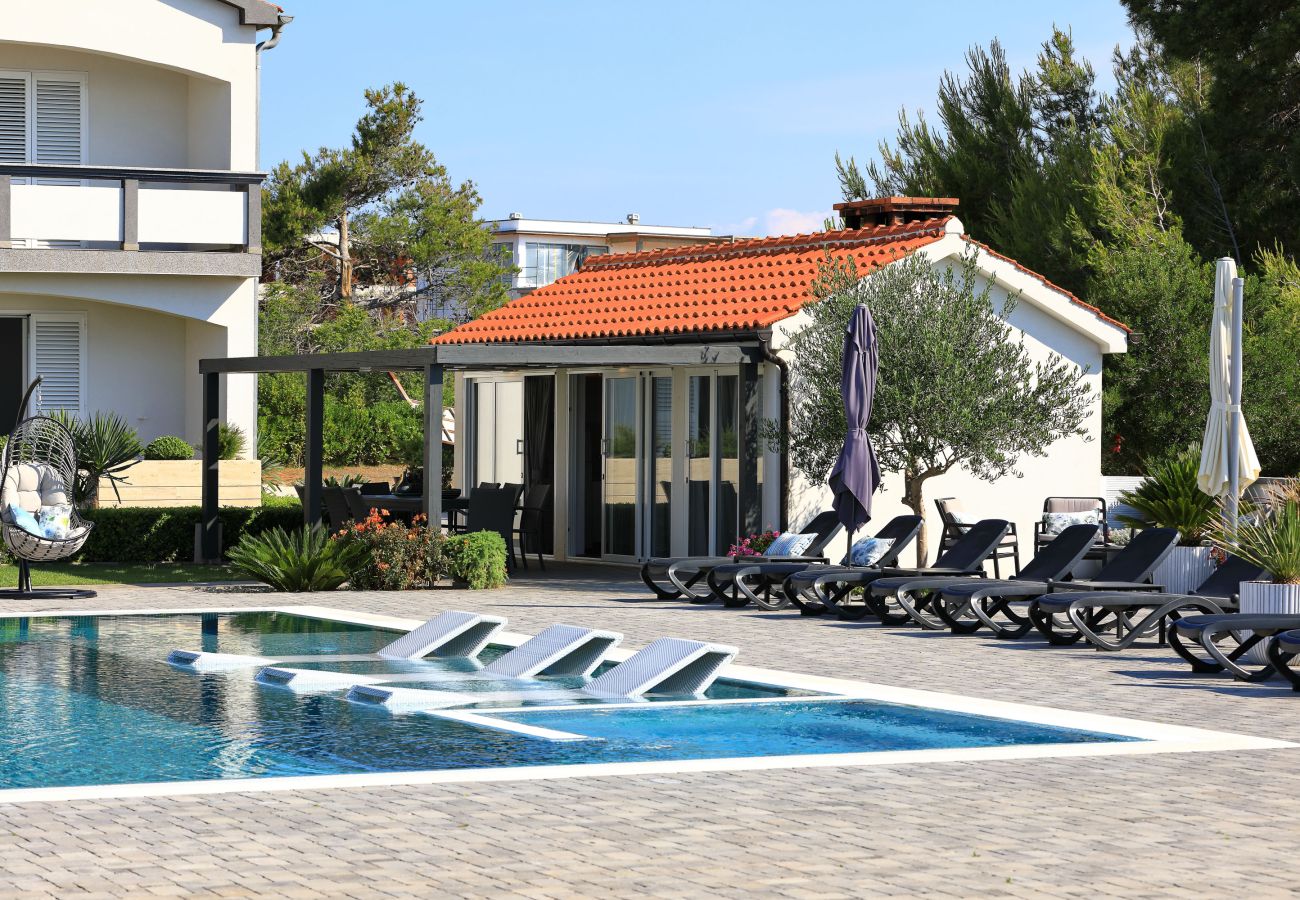 Apartment in Vir - Suva Punta No.2