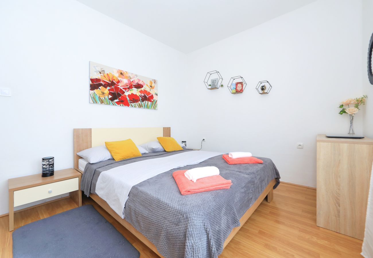 Apartment in Rovanjska - Pavao - Rovanjska