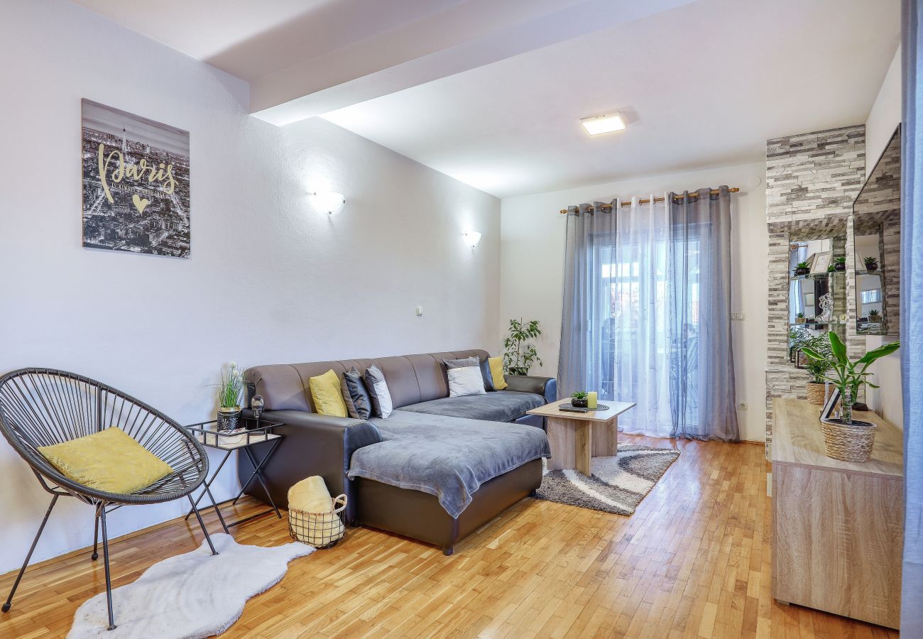 Apartment in Rovanjska - Pavao - Rovanjska