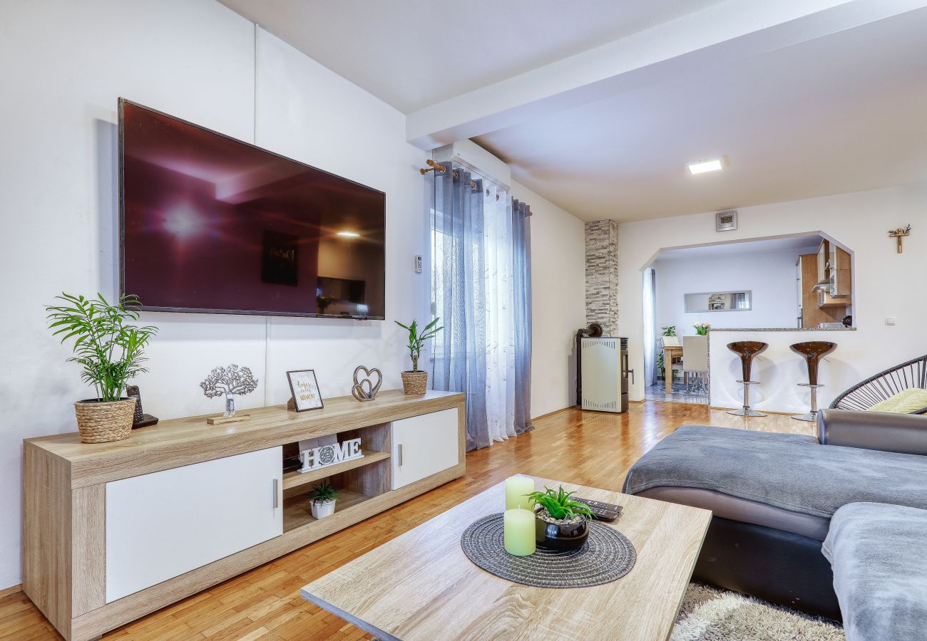 Apartment in Rovanjska - Pavao - Rovanjska