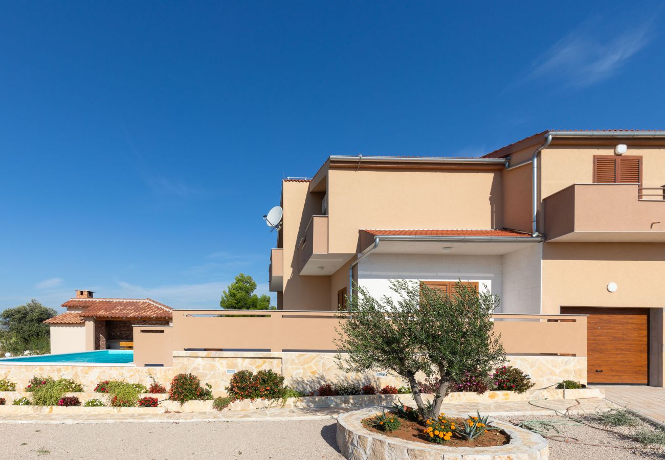 House in Polaca - Vana