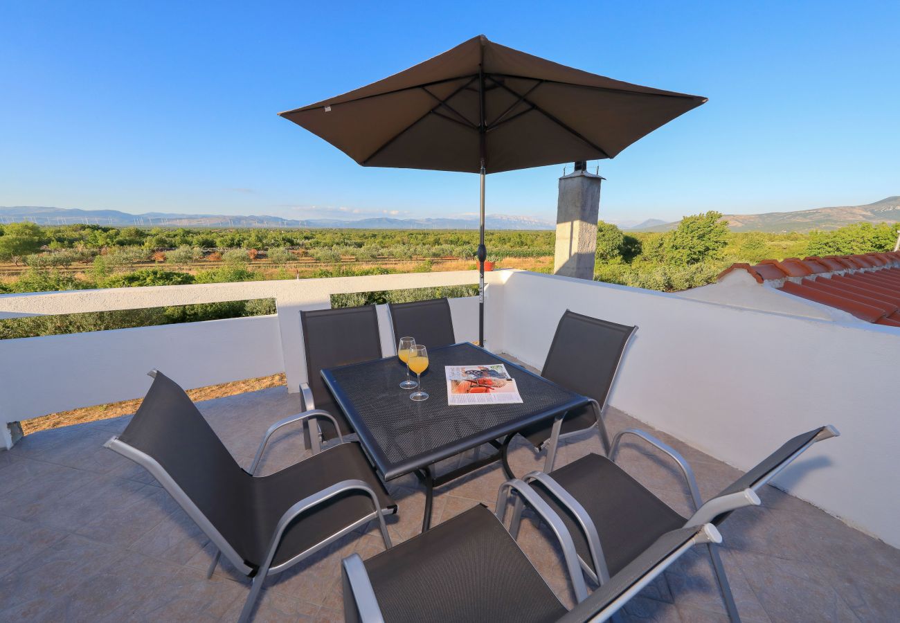 House in Puljane - Antona