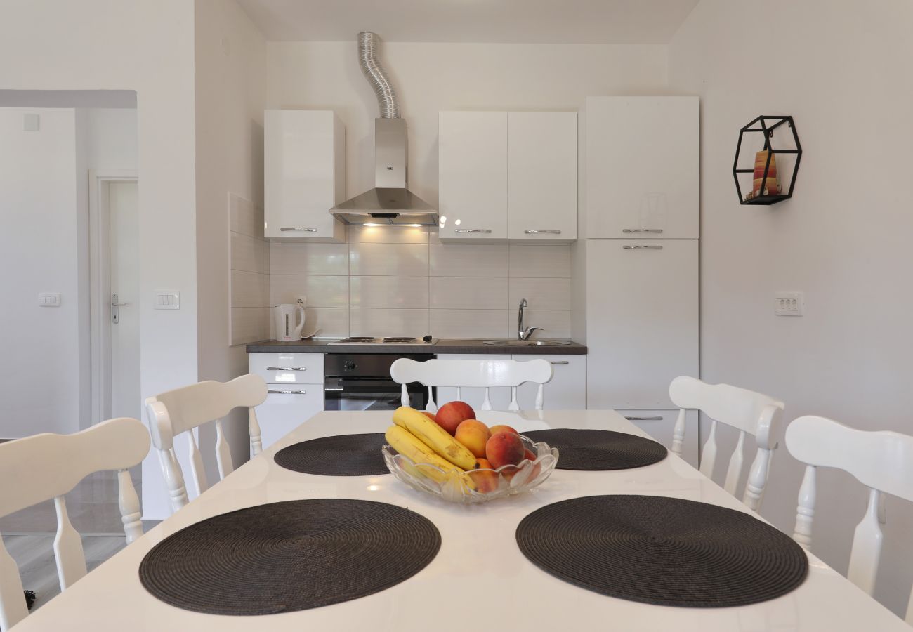 Apartment in Zadar - Ferienwohnung Jerbic