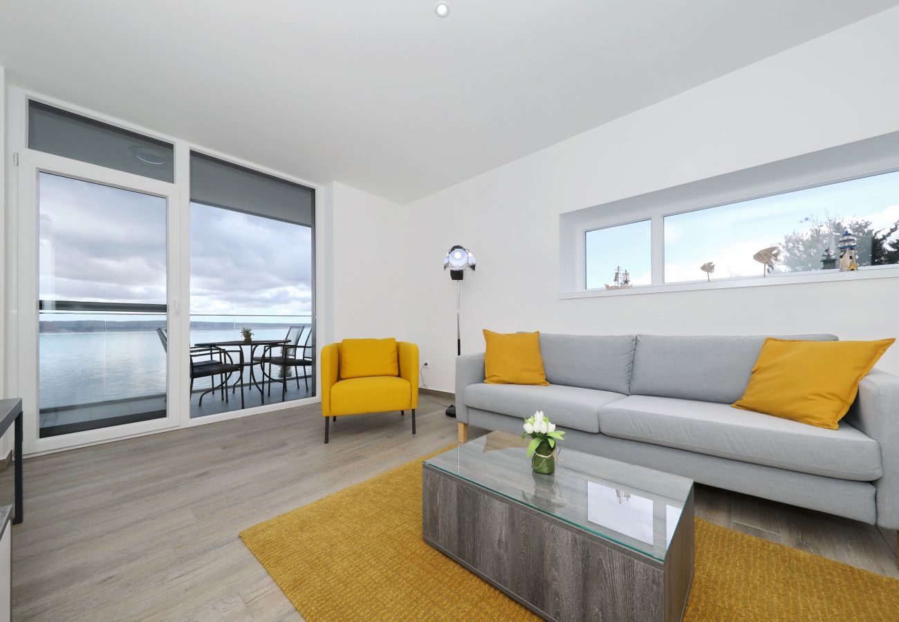 Apartment in Starigrad - Meeresbrise No. 5