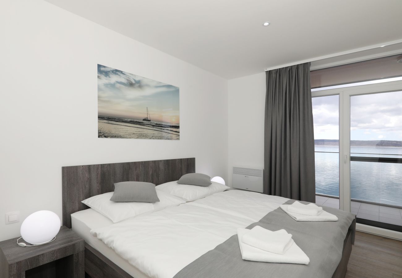 Apartment in Starigrad - Meeresbrise No. 5