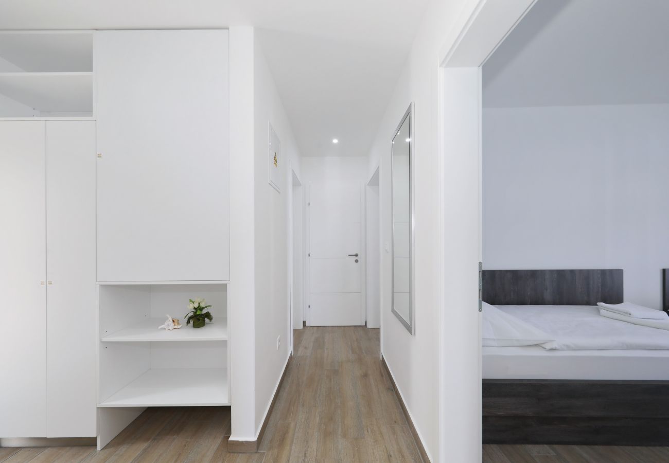 Apartment in Starigrad - Meeresbrise No. 6