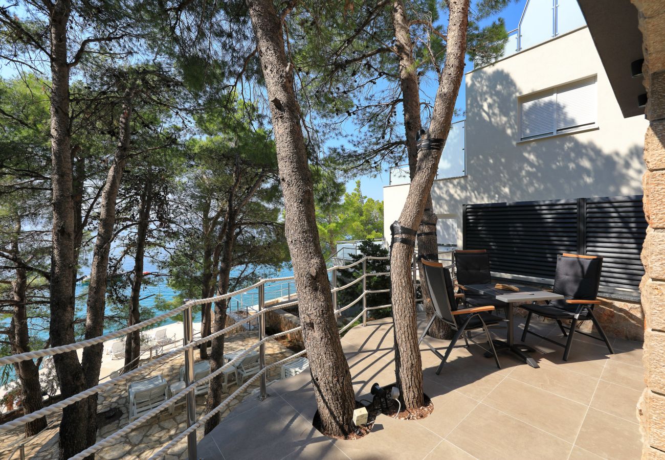 House in Starigrad - Steinhaus Mirko