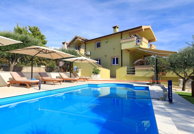 Villa in Starigrad - Villa Paulina