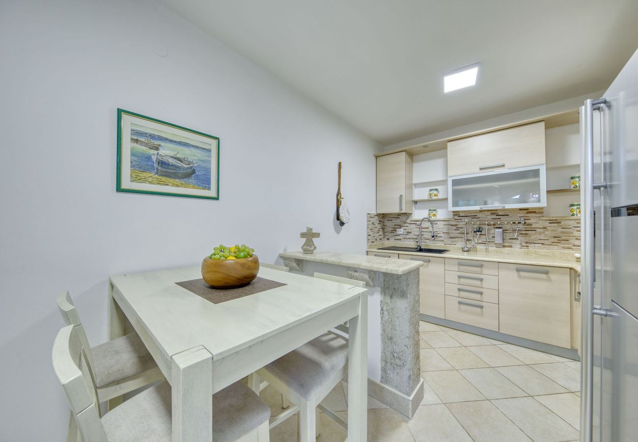 Villa in Starigrad - Villa Paulina