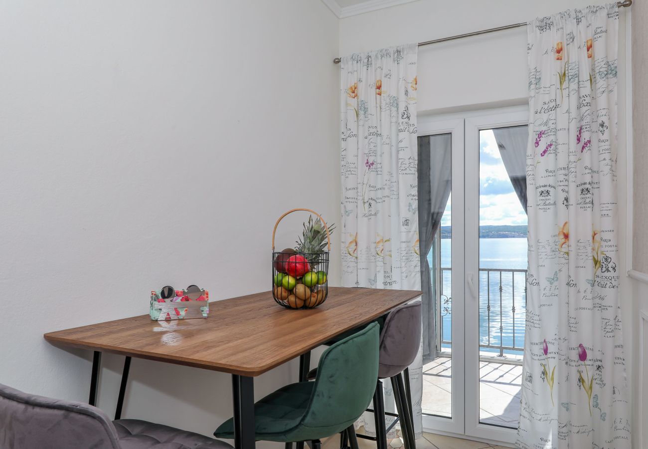 Apartment in Maslenica - Apartment LAURA 2