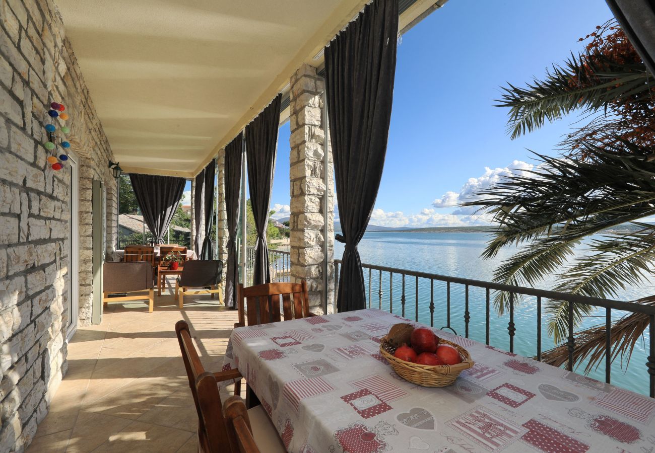 Apartment in Maslenica - Apartment LAURA 2