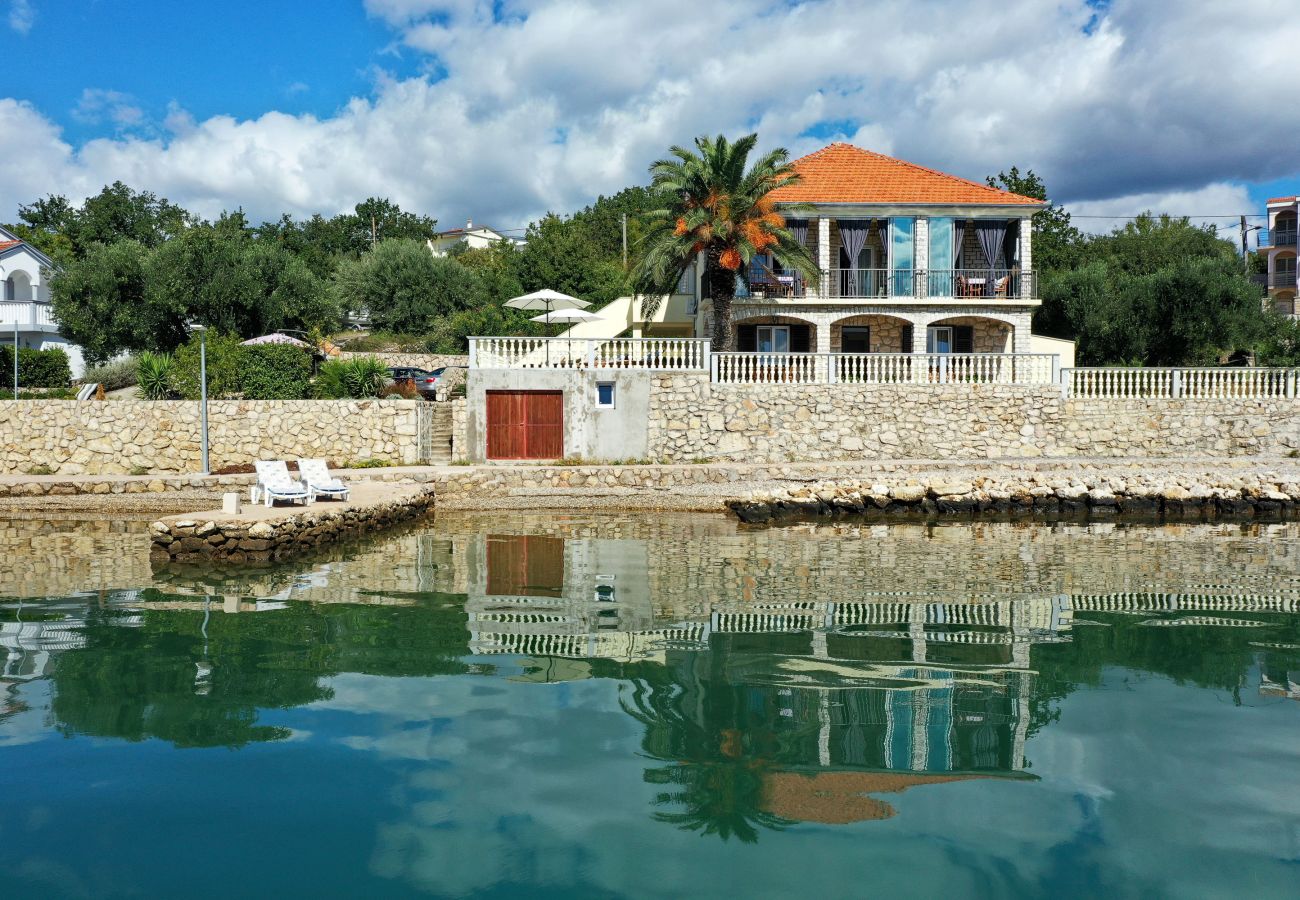 Apartment in Maslenica - Apartment LAURA 2