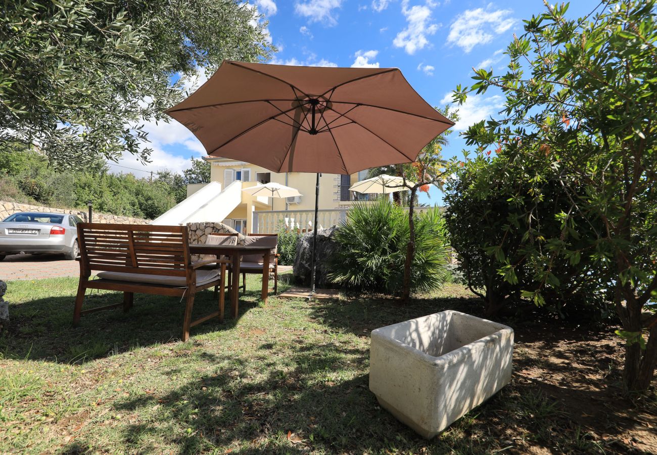 Apartment in Maslenica - Laura, No.3