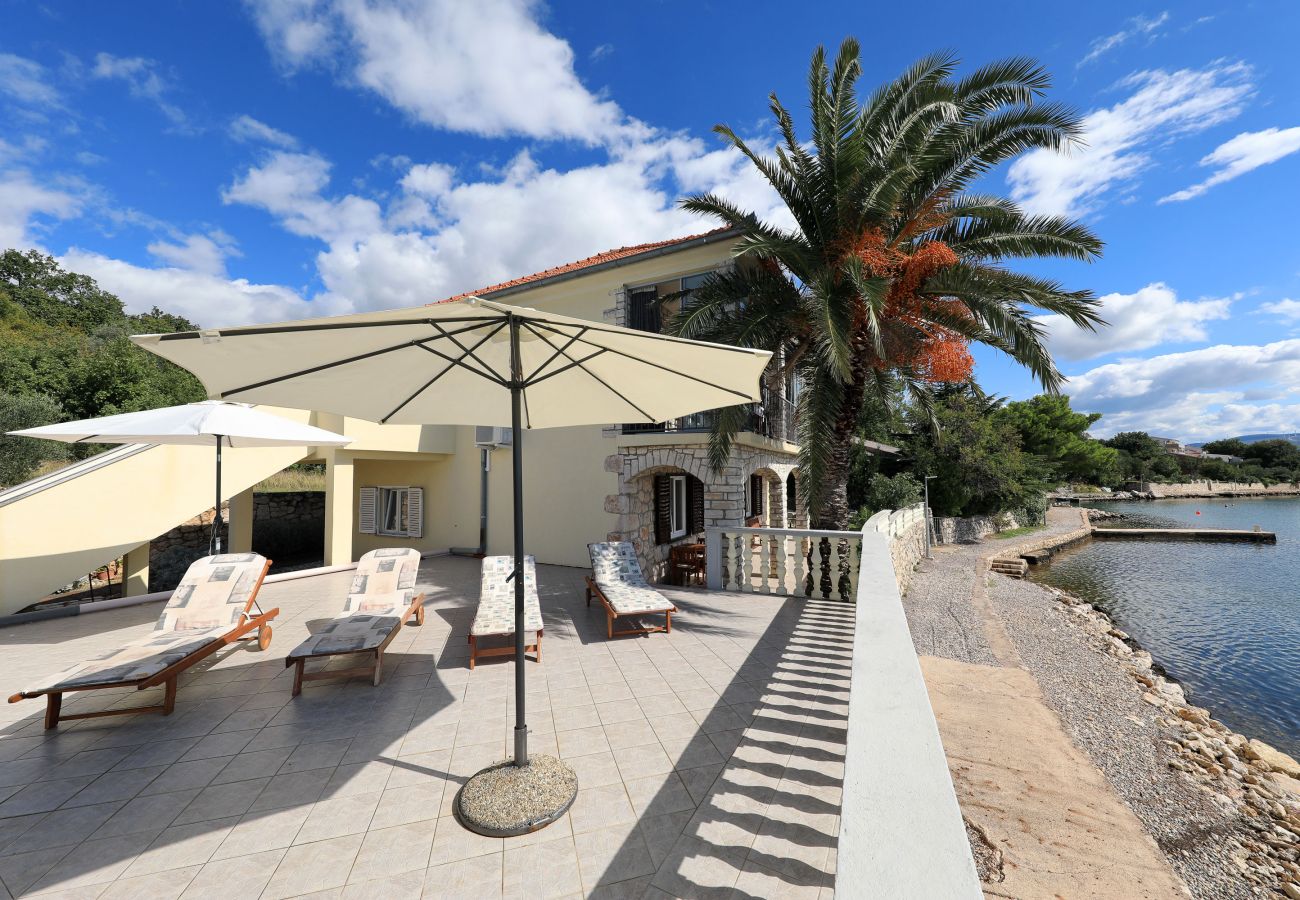 Apartment in Maslenica - Laura, No.3