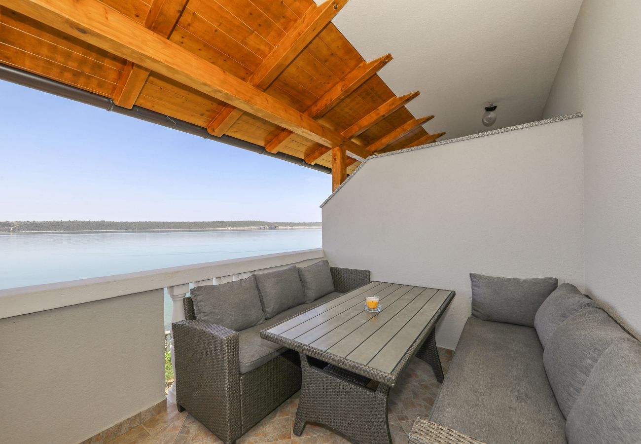 Apartment in Ljubac - Gazic no.3