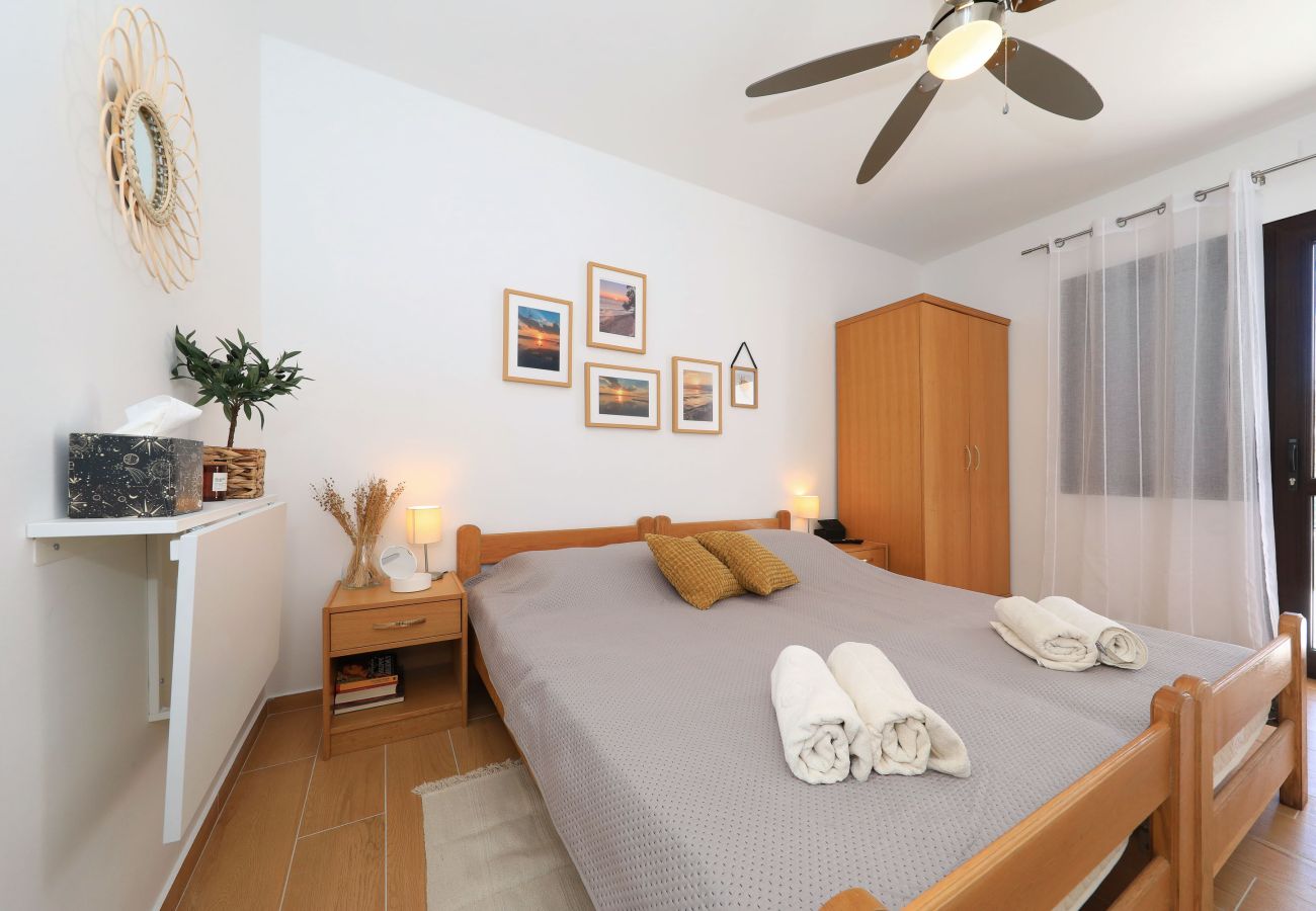 Rent by room in Starigrad - Hibis No. 2