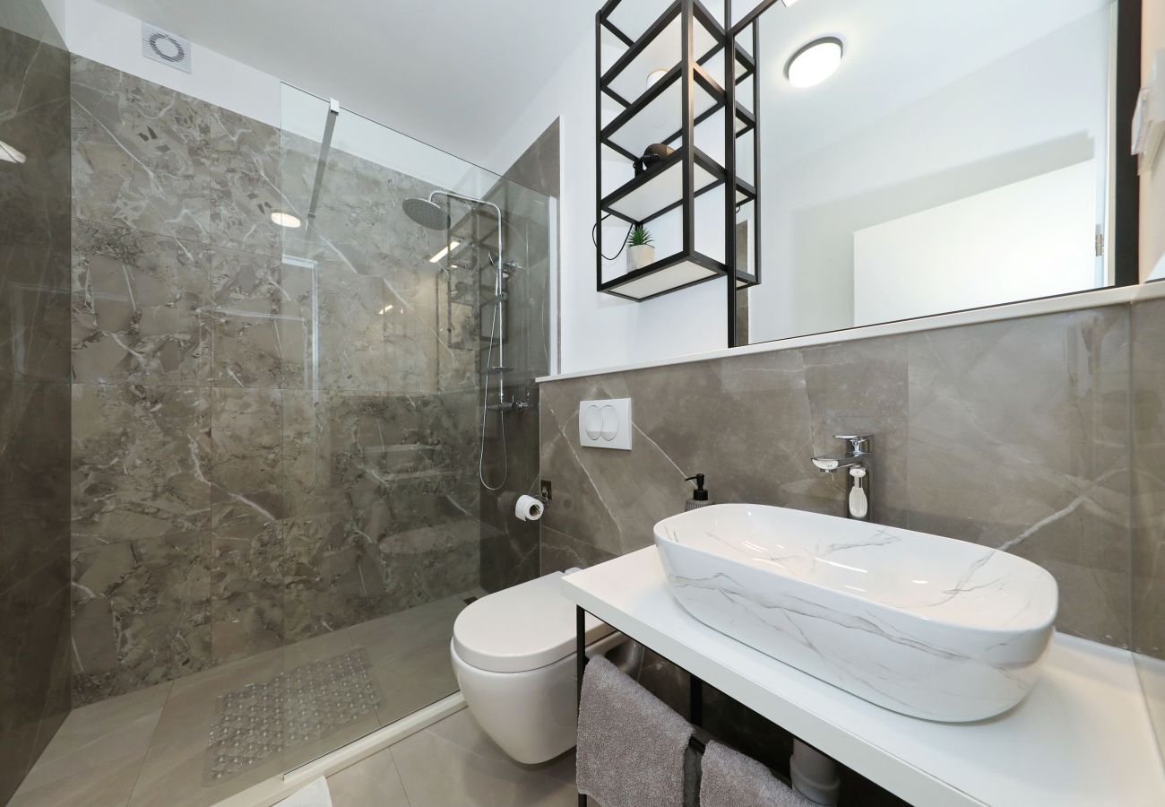 Villa in Kruševo - Villa Zrmanja