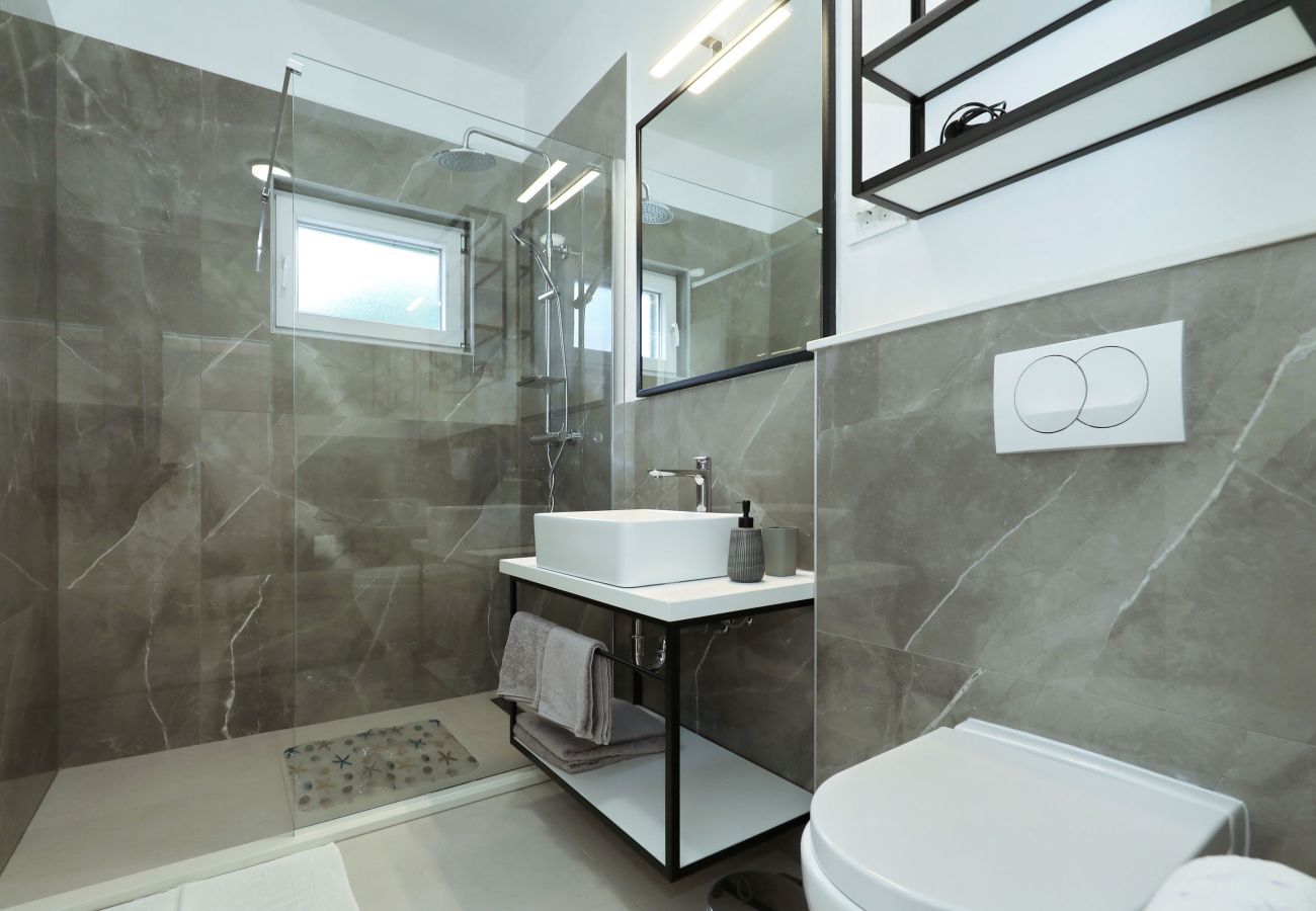 Villa in Kruševo - Villa Zrmanja