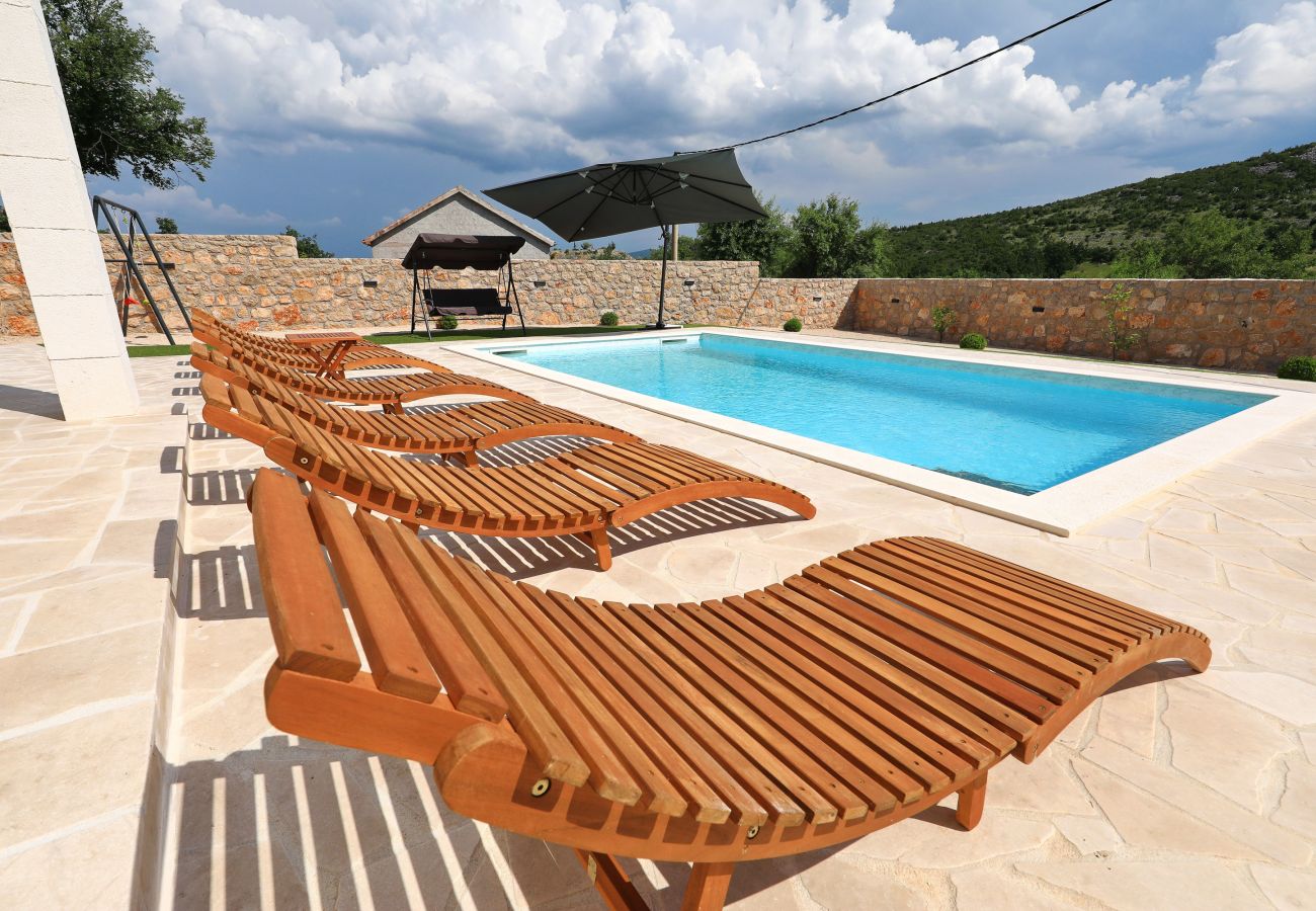 Villa in Kruševo - Villa Zrmanja