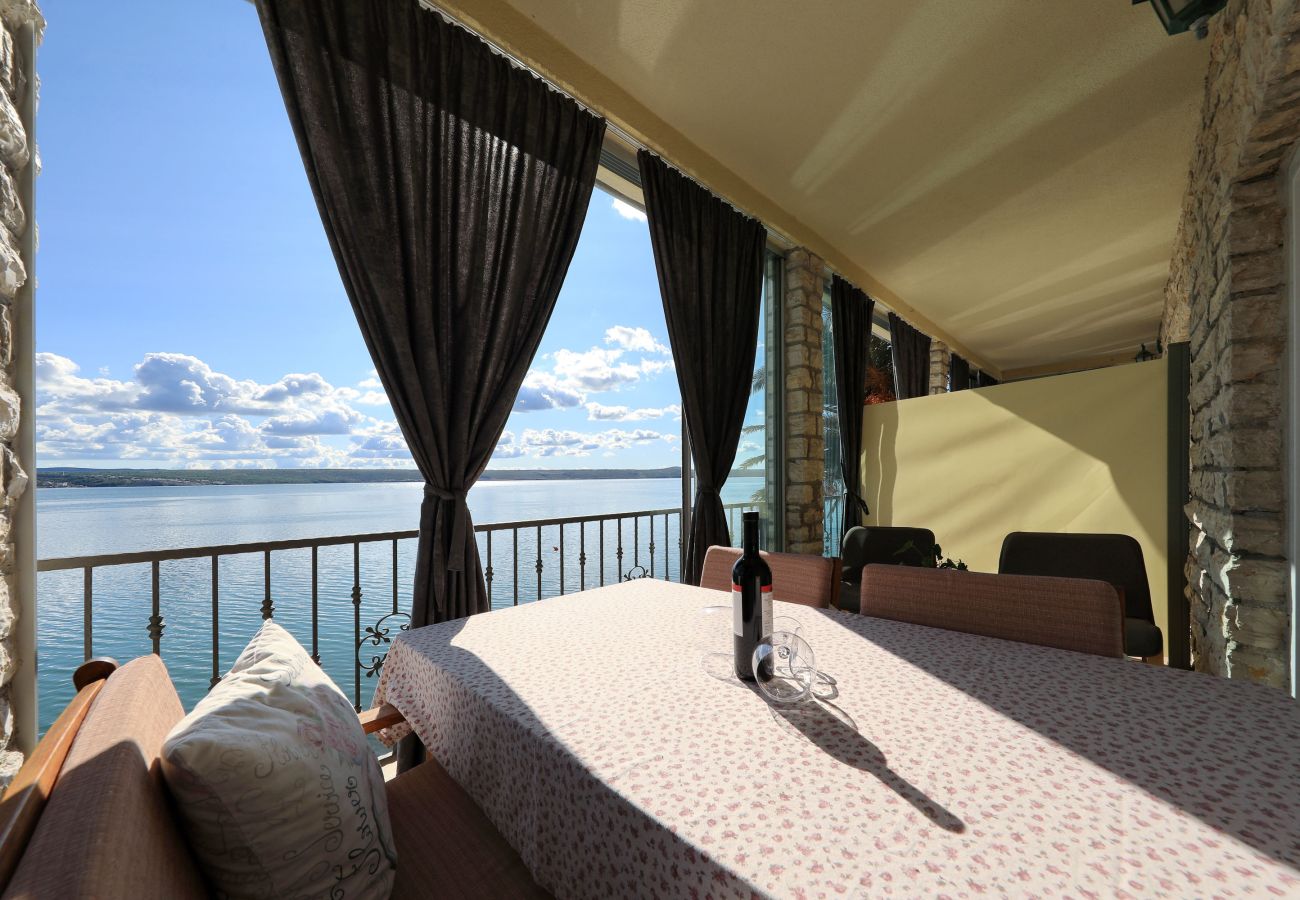 Apartment in Maslenica - Apartment LAURA 1