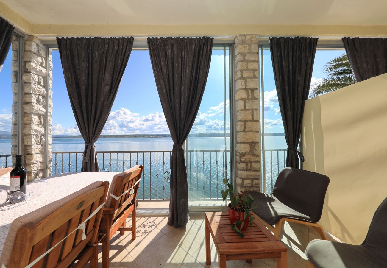 Apartment in Maslenica - Apartment LAURA 1