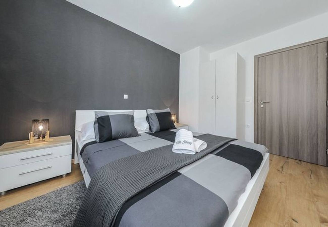 Villa in Starigrad -  Villa Jimmy with Heated Pool
