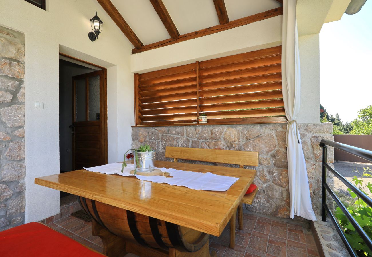 House in Starigrad - Holiday Home Milovac near Paklenica