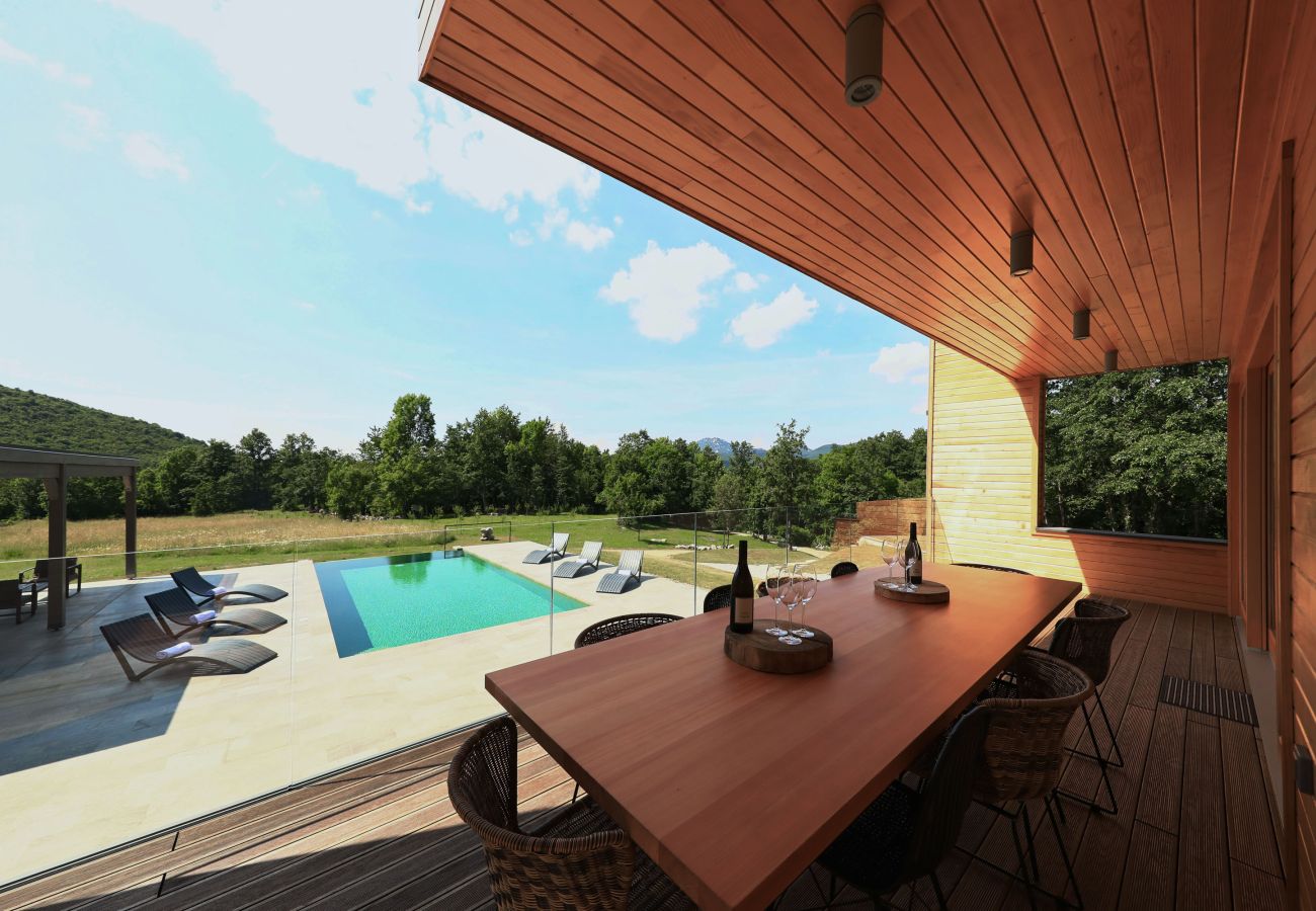 Villa in Lovinac -  Villa Lovelos with Infinity Pool in Nature