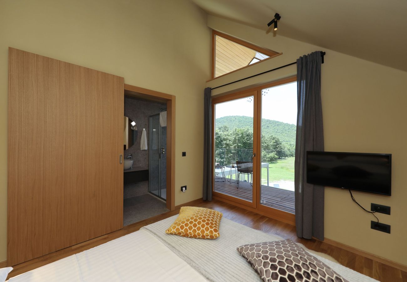 Villa in Lovinac -  Villa Lovelos with Infinity Pool in Nature