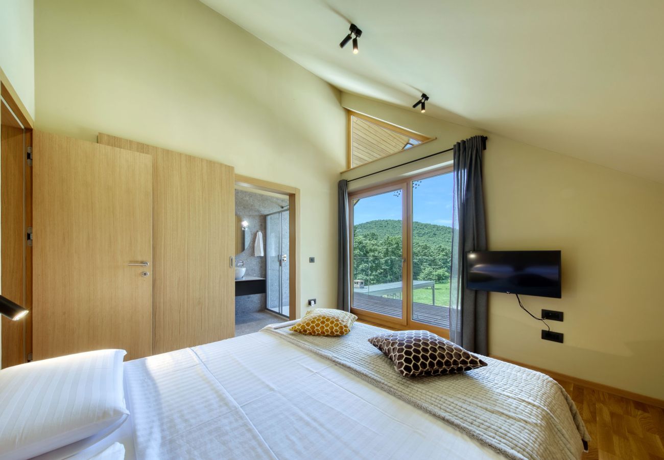 Villa in Lovinac -  Villa Lovelos with Infinity Pool in Nature