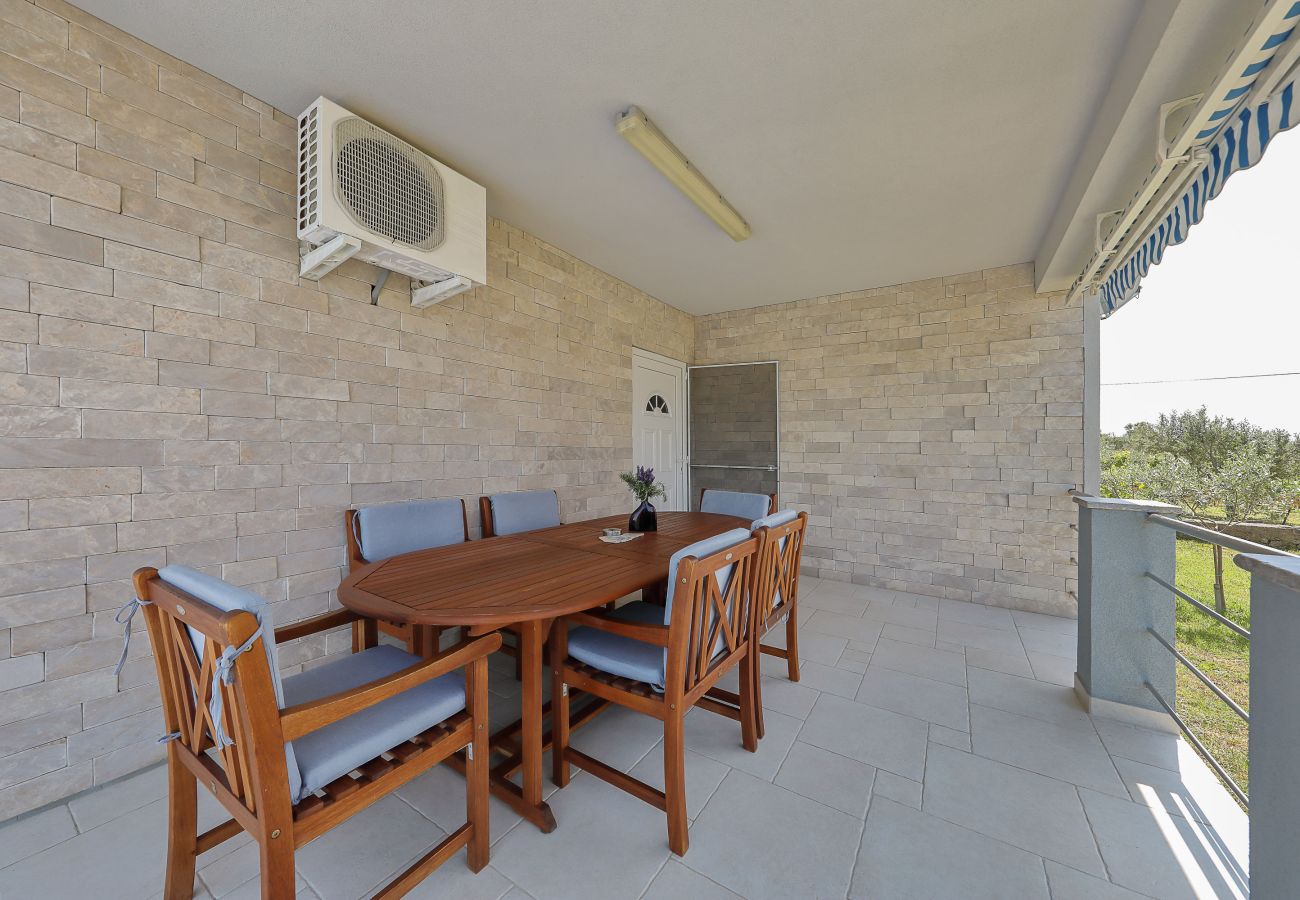 House in Vrsi - Eda, Ferienhaus mit Pool, Terrasse & Grill