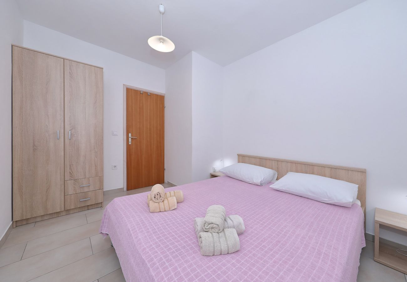 House in Vrsi - Eda, Ferienhaus mit Pool, Terrasse & Grill