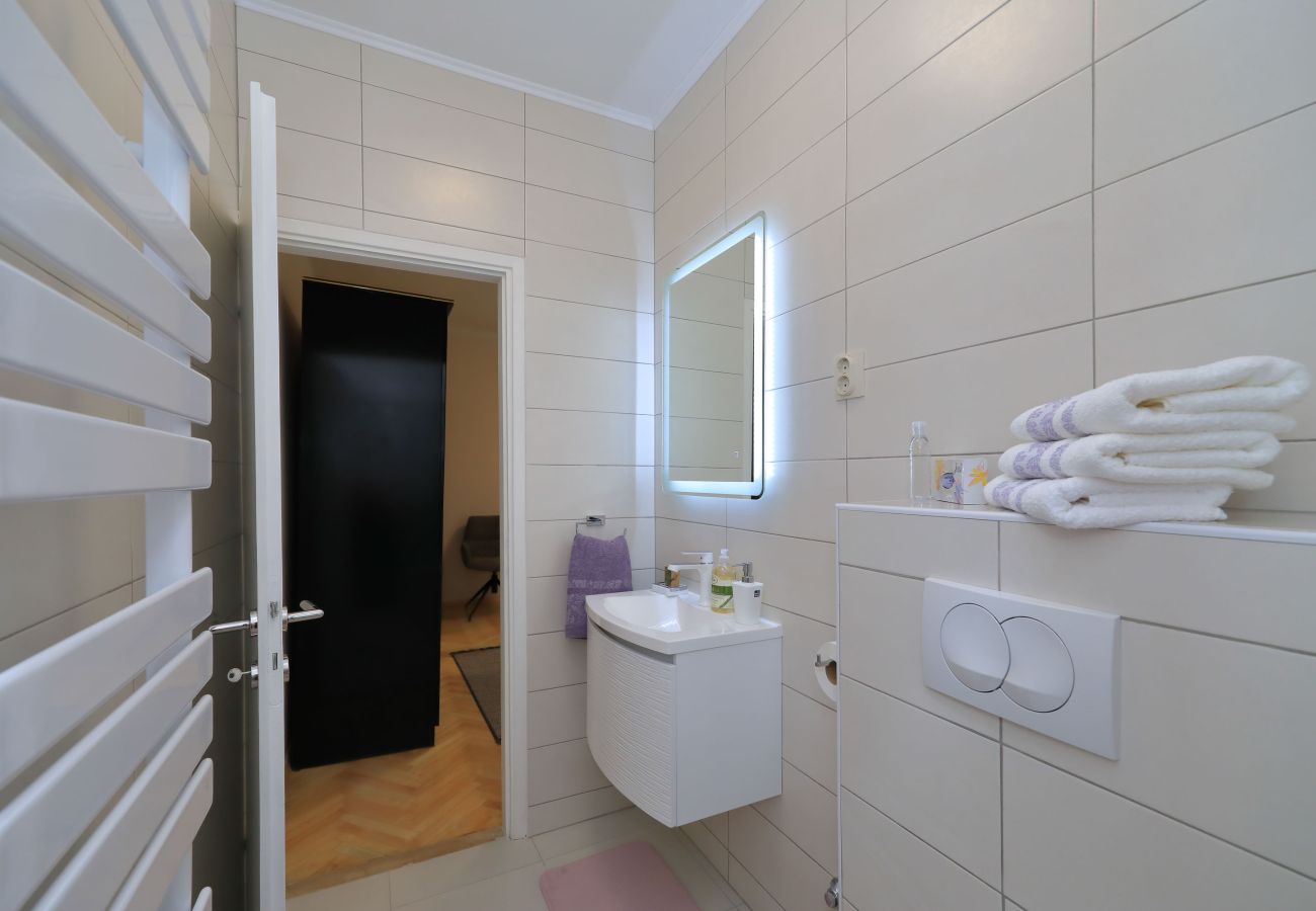 House in Ljubac - Ferienhaus ROSE