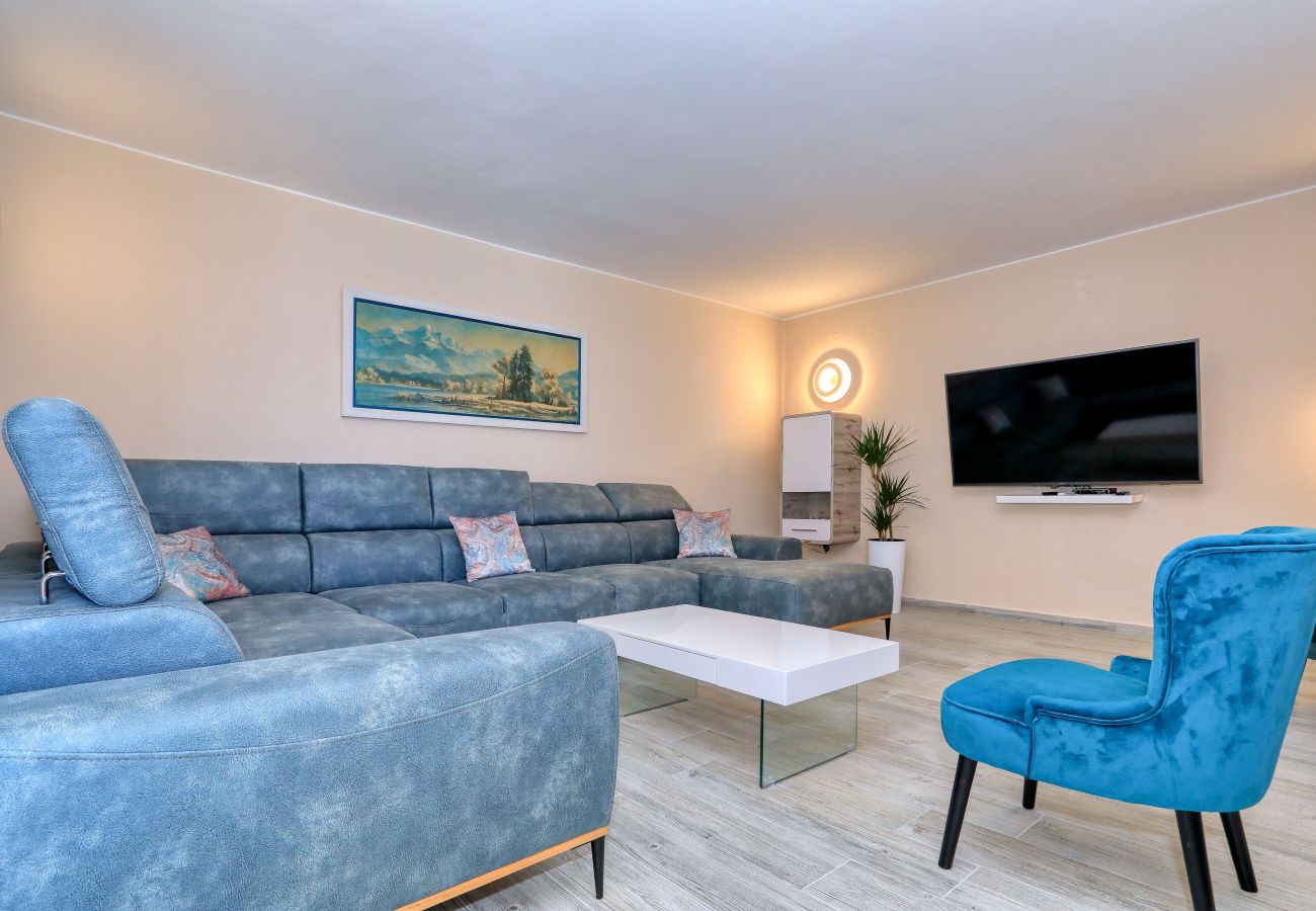 House in Ljubac - Ferienhaus ROSE