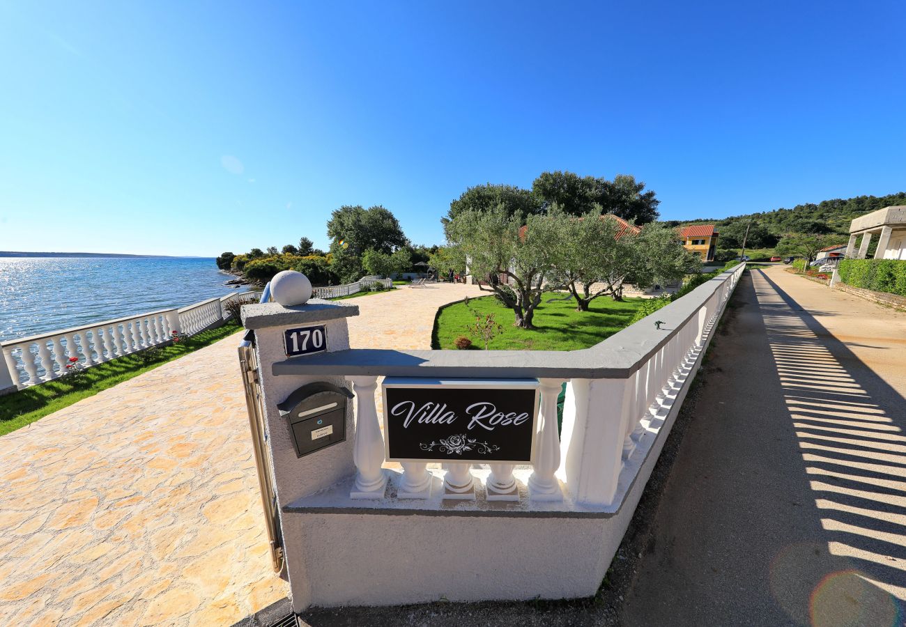 House in Ljubac - Ferienhaus ROSE