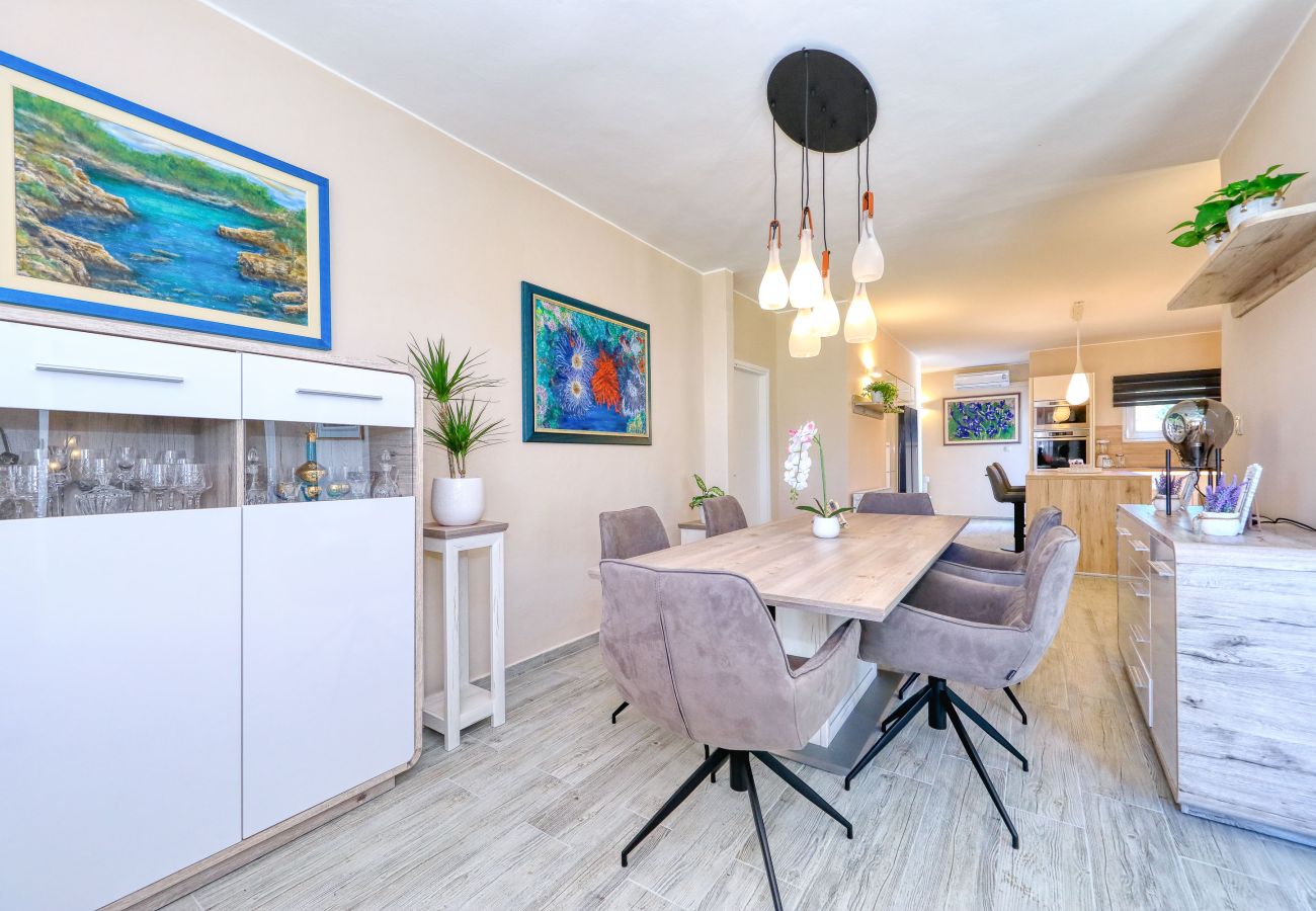 House in Ljubac - Ferienhaus ROSE