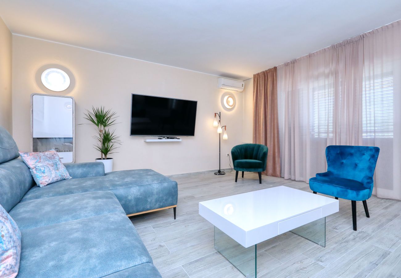 House in Ljubac - Ferienhaus ROSE