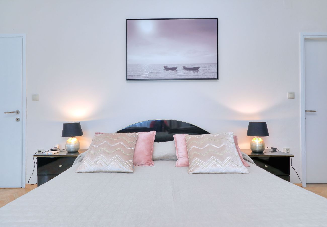 House in Ljubac - Ferienhaus ROSE