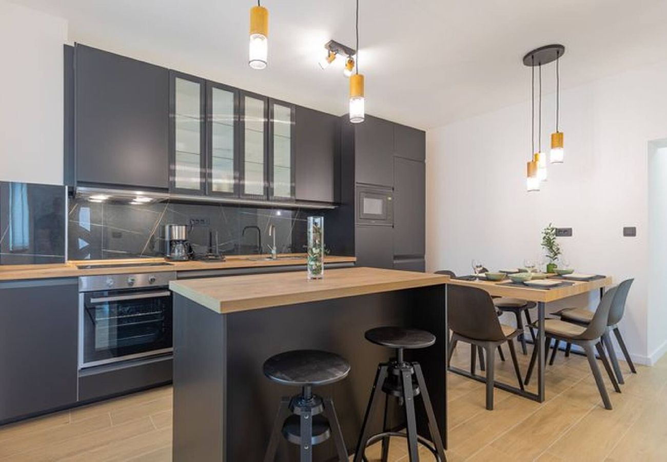 Apartment in Starigrad - Vesela, No 4