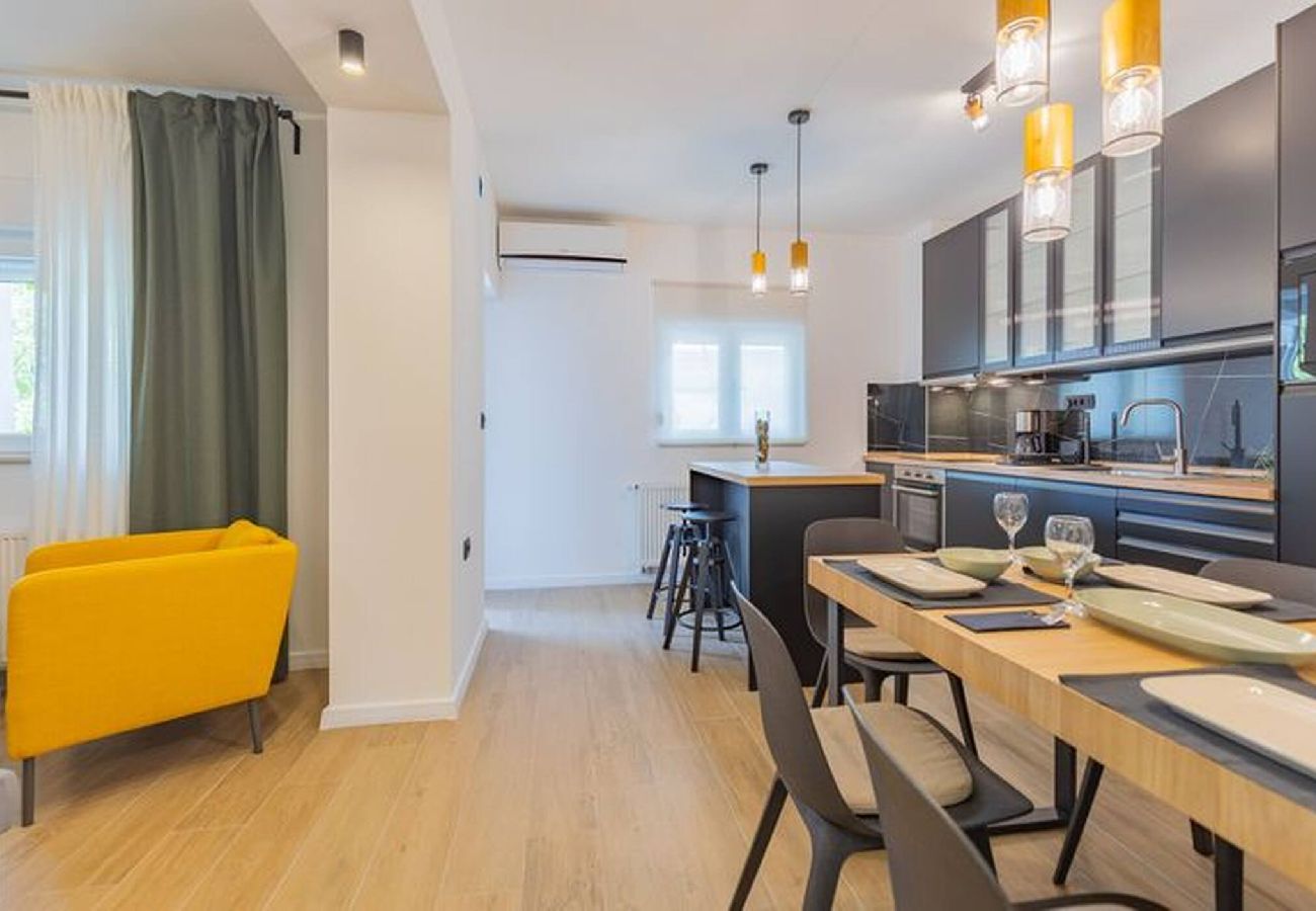 Apartment in Starigrad - Vesela, No 4